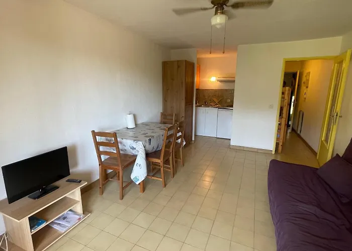 A 2 Pas De La Lägenhet *