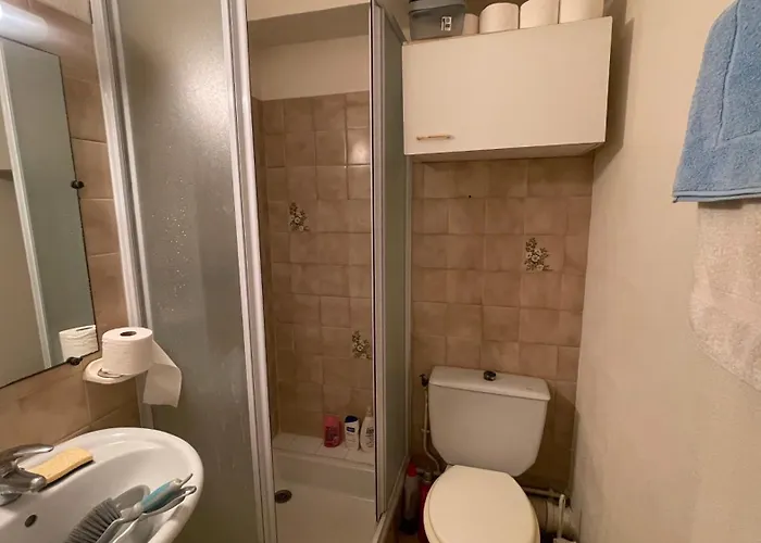 A 2 Pas De La Lägenhet Fréjus